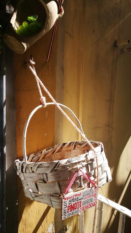 Bed and Breakfast Domus Vinaria Neapel Exterior foto